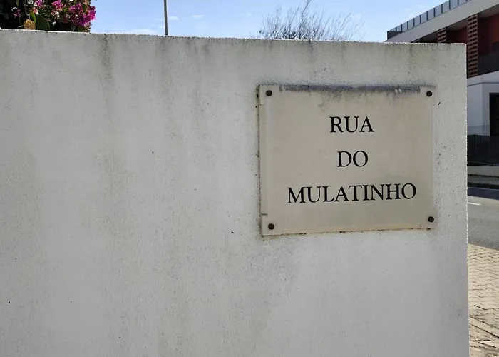 Olhos De água, Mulatinho Lote 10 V2 - Albufeira * Olhos de Agua (Albufeira)